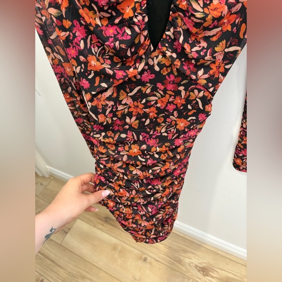 NWT- MINKPINK SORRENTO MESH MINI DRESS - Picture 5 of 13